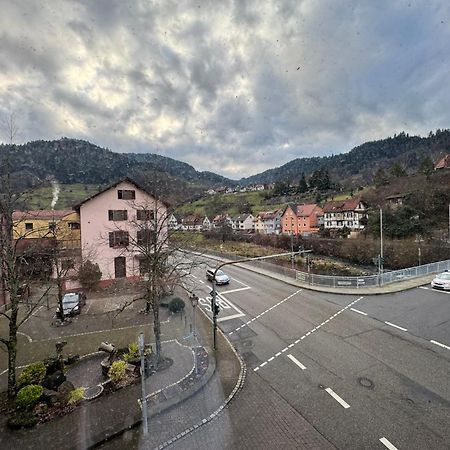 Hotel Gruener Baum - Hotel Im Murgtal, Schwarzwald Weisenbach Exterior photo